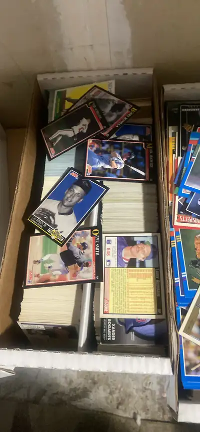 70s,80s,90s baseball cards dont have the time to go though them all there is over 10,000 cards, Pric...