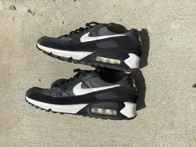 Golf Shoes Nike Air Max size 9.5, View more
