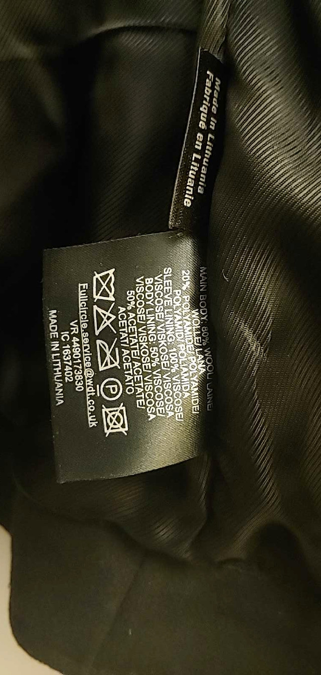 Men's Designer Black Wool Jacket size small in Men's in Calgary - Image 4
