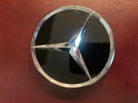 Mercedes Benz 66.8 mm centre bore wheel hub cover