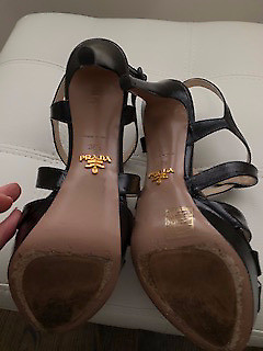 PRADA VERNICE SAFFIANO LEATHER SANDALS IN BLACK - SIZE 6.5 in Women's - Shoes in City of Toronto - Image 3
