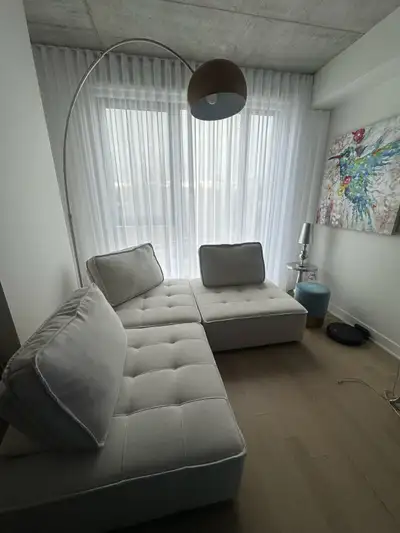 studio meublé à louer à 2 pas du métro