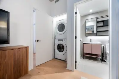 Condo à louer - Griffintown (Quartier Général)