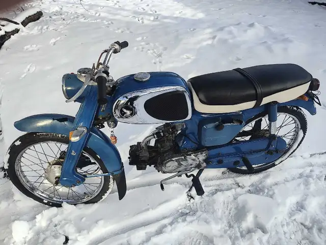 Vintage motorcycle Honda Yamaha  in Other in Windsor Region - Image 6