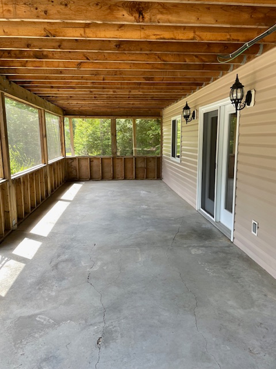 Available April 1st. The apartment has such a great bonus for living in Muskoka ! An I deal space fo...