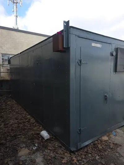 FINANCING AVAILABLE 20 ft x8x8 Power Container 4 cylinder diesel generator Perkins Engine Stamford G...
