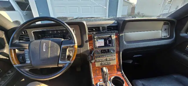 2011 Lincoln navigator 526666953151621124