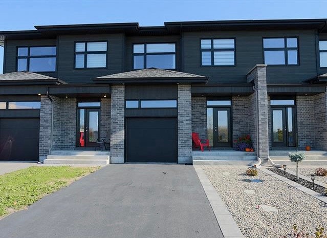 House for Rent Vaudreuil Soulange — photo 1