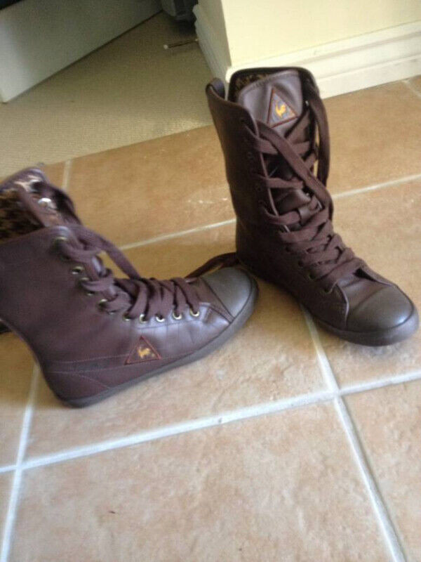 Le-Coq-Sportif Lace Up Mid-Calf brown leather Boots -size 5 in Women's - Shoes in Mississauga / Peel Region - Image 2