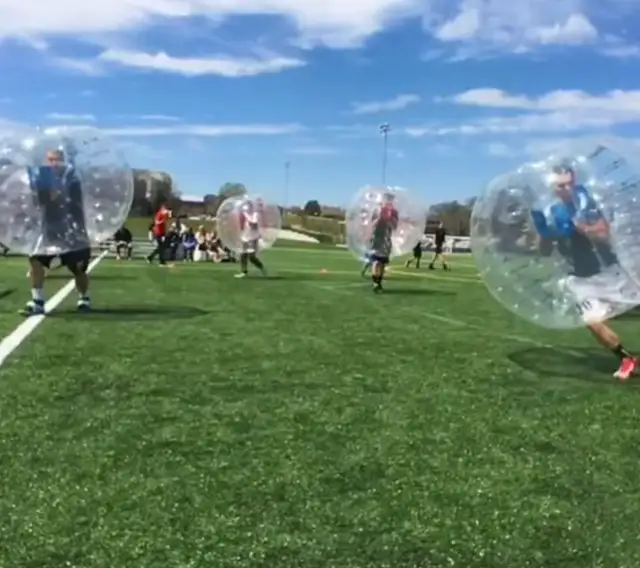 Bubble Ball Ottawa513073459349442561