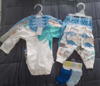 Baby boy clothes up to 7 lbs