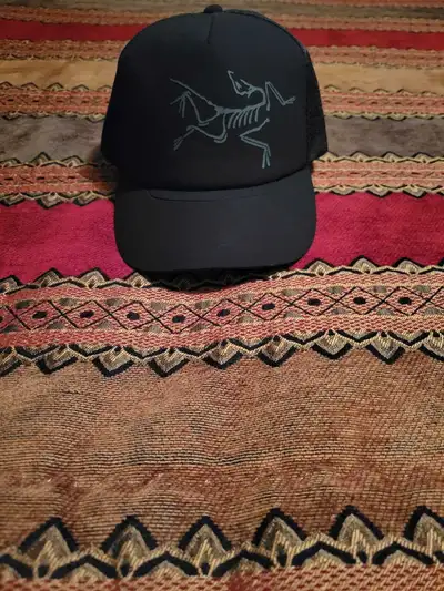 Arc'teryx Hat Cap Snap Back Black Logo Lightweight, View more