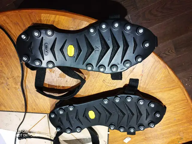 Vibram Ice Trek Pro in Clothing, Shoes & Accessories in Mississauga / Peel Region - Image 2