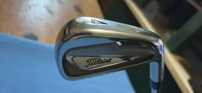Titleist T100 (4 iron) , View more