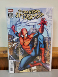 Amazing Spiderman 875 variant high grade comic check picture 