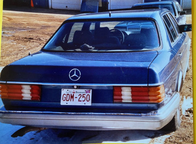 1983 Mercedes Benz Sel 500, asking $5000