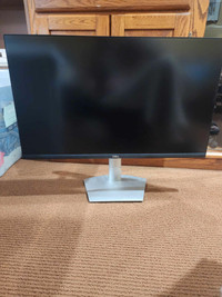 Dell 27" Monitor  - Model S2721DS - 1440p, 75hz refresh rate