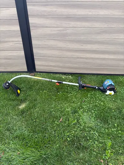 SENIX 26.5cc 4-Cycle Gas String Trimmer – 17.7” Cut L114, View more