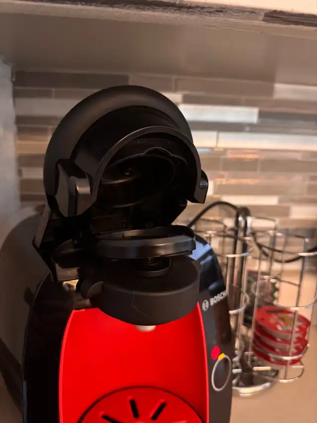 Cafetière Tassimo in Coffee Makers in Thetford Mines - Image 3