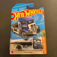 NEW 2023! Hot Wheels FAST BED HAULER (BLUE) TOW TRUCK HW HAULER