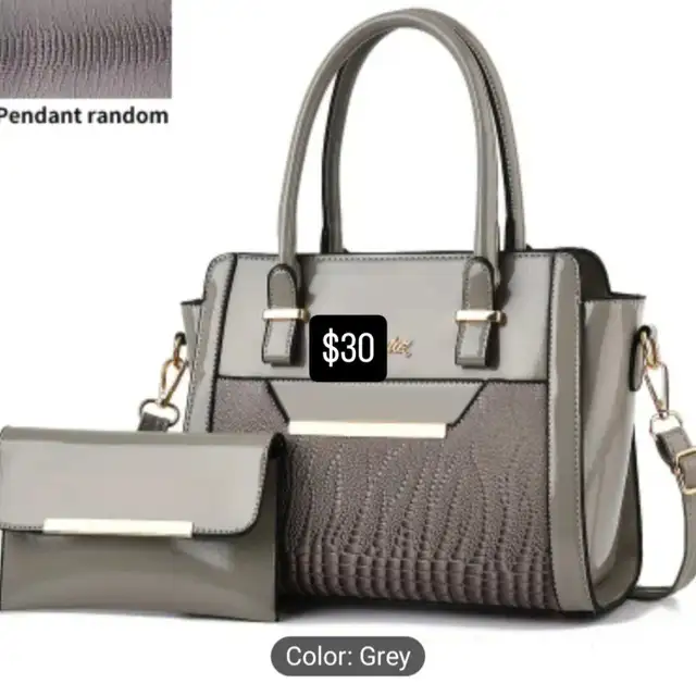 woman  purse   in Bags & Luggage in City of Toronto - Image 3