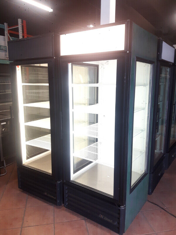 Flower Display Cooler / Merchandiser , Floral Fridge in Other Business & Industrial in City of Toronto - Image 2