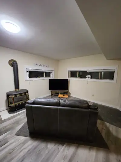 1 bedroom 1 bath, fully furnished utilities included, high speed internet, private laundry, private...