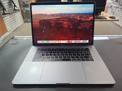 Apple Macbook Pro 15 Inch Retina I7 16 GB 1 TO, View more