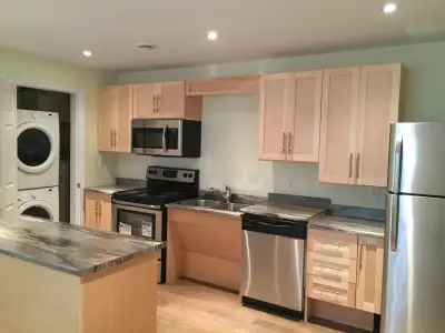 Newer Two Bedroom Two Bathroom Suite Steps to Dal&SMU for Sep 1