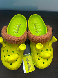 Shrek Crocs Size 9 Mens/ 11 Womens