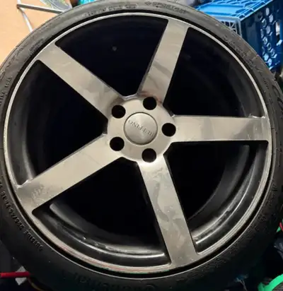 Very nice set of 225 40 18 continental all season tires. Tires have been measured with 85%+ tread le...