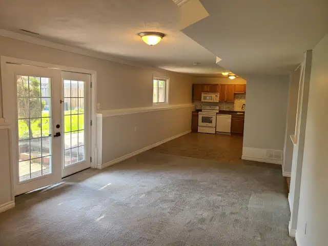 1 Bedroom 1 Bathroom Ground Level Basement