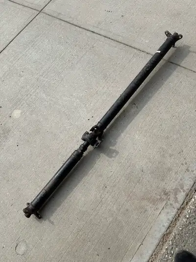 2010 LEXUS LS600 DRIVESHAFT DRIVE SHAFT 168000m
