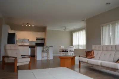 Spacious 2-bed 2 bath condo unit for rent in a quiet controlled access building. Located near downto...