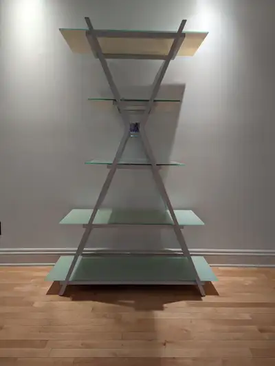Etagère moderne en metal et verre, View more