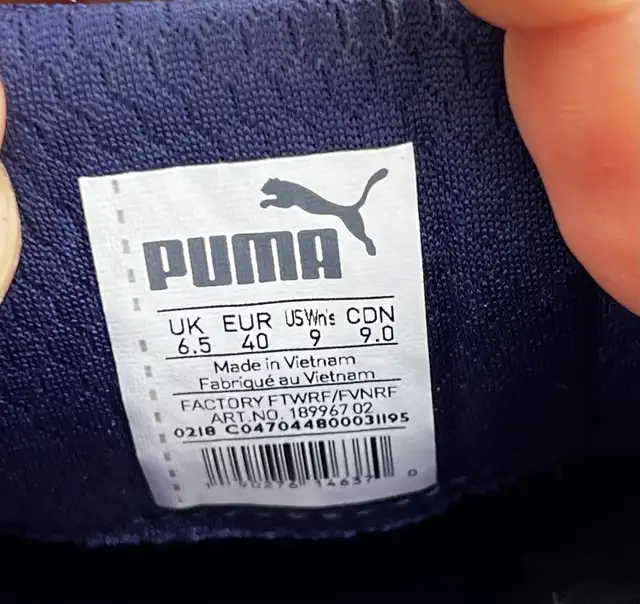 Puma Women's Navy & CoralRunning Shoes / Size 9 in Women's - Shoes in Cape Breton - Image 11
