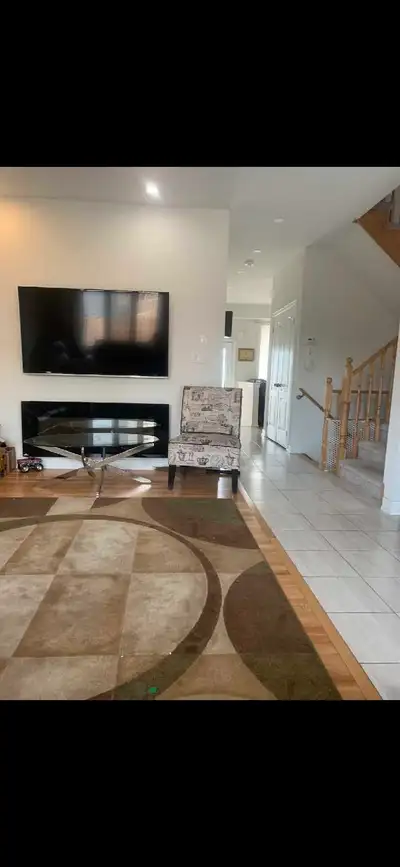 Room for rent in bowmanville fully furnished include every thing I have two rooms available one is m...
