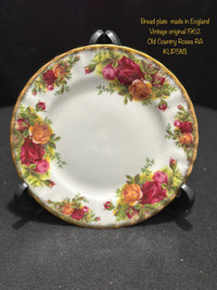 Old Country Roses Royal Albert bread and butter plate- $15 each 