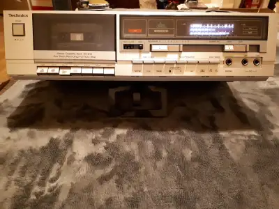 Technics Vintage Cassette Deck Model RS B18 Dolby B C DBX Nice, View more