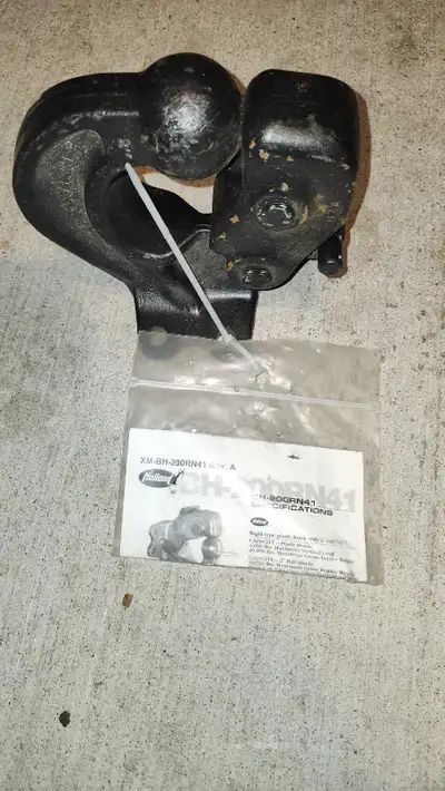 Please call or text 226-505-4719 for pickup in Stanley Park area. This Holland rigid type pintle hoo...