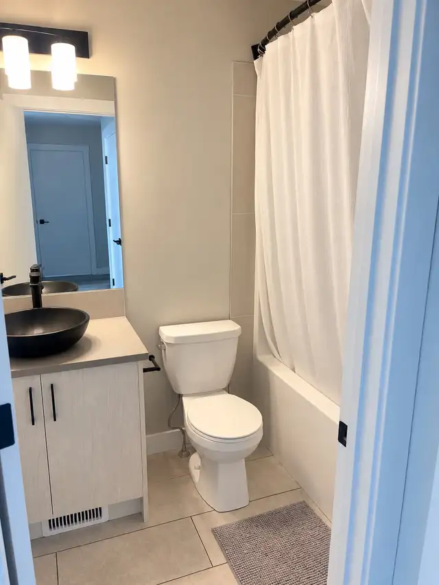 3-Bedroom Townhouse in Sage Hill NW | 1,485 sq. ft. | $2,300/m | Long ...