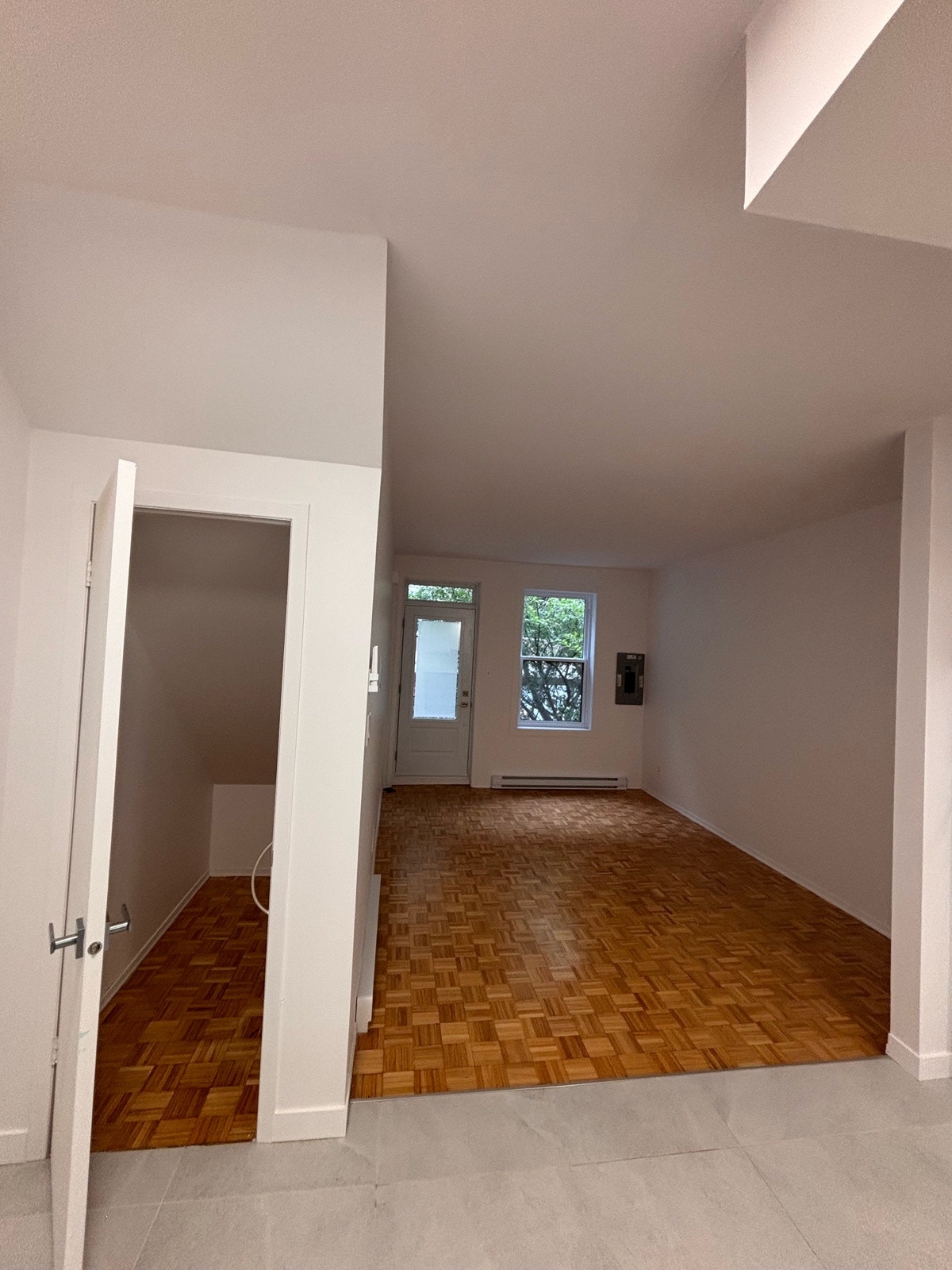 5384 Av. Casgrain — photo 3