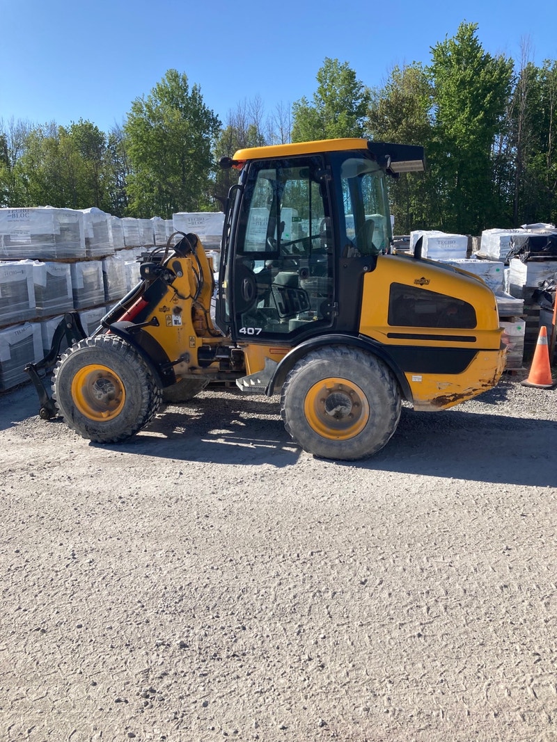 Jcb 407 wheel loader Heavy Equipment Barrie Kijiji