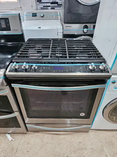 WOW!! WHIRLPOOL 30w GAS SLIDE IN STOVE RANGE OVEN