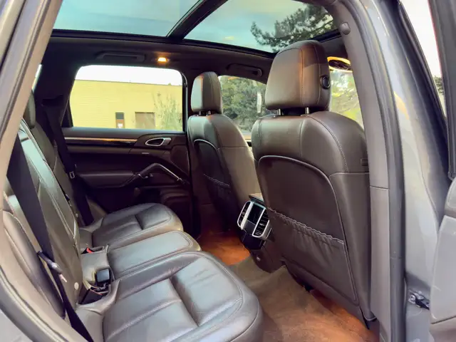 2016 Porsche Cayenne577405888349480968