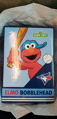 NEW Elmo Toronto Blue Jays Special Bobblehead