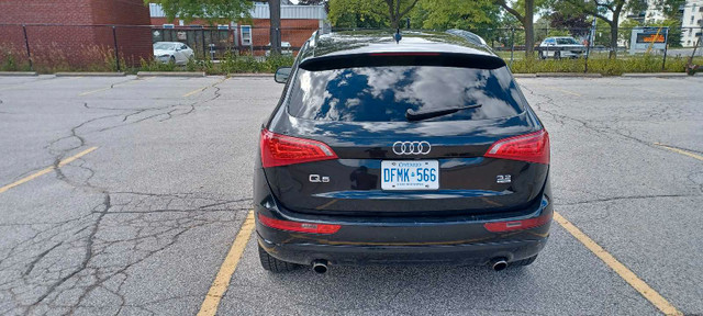 2012 Audi Q5 3.2L Premium Plus in Cars & Trucks in City of Toronto - Image 2