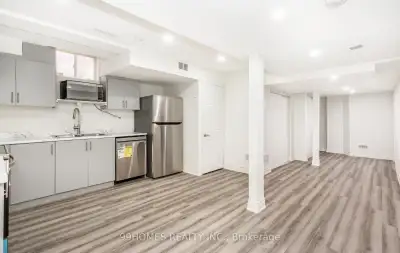 Large 2 bedroom + Separate office / Den /3rd Bedroom legal basement for rent near Sandalwood/Creditv...