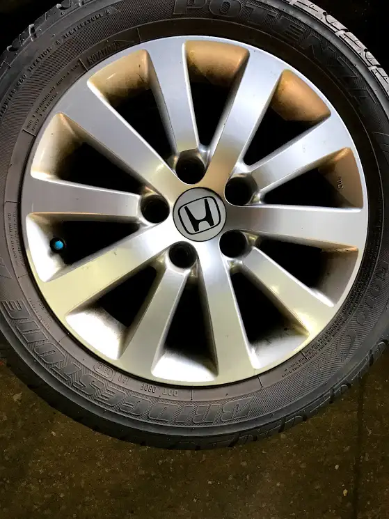 Honda Civic SIR Rims + P205/55/16 all season tires in Other Parts & Accessories in Markham / York Region - Image 3
