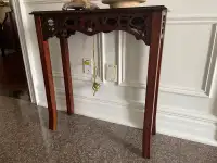 Vintage Bombay End Table 